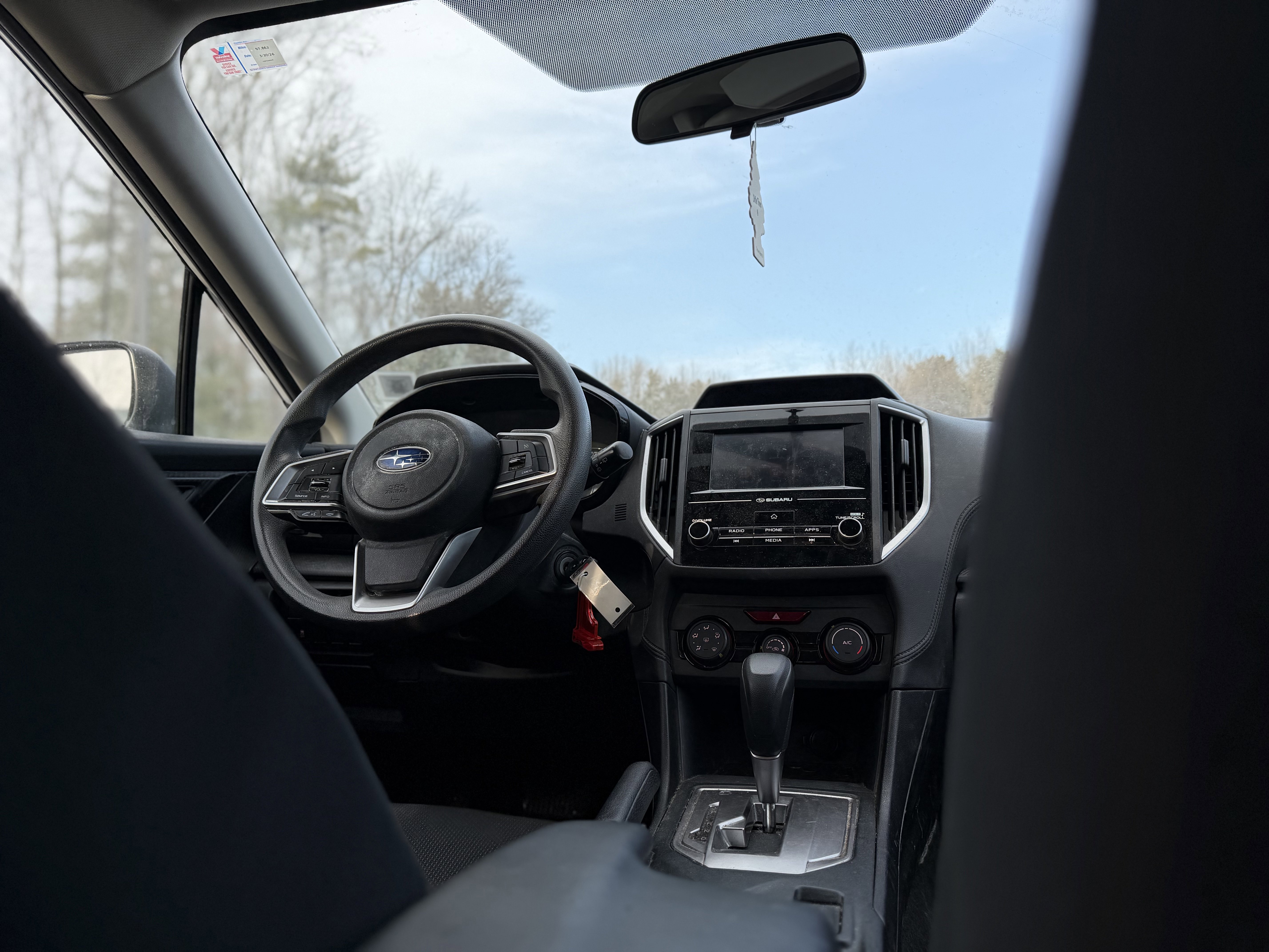 Used 2019 Subaru Impreza 2.0i image 2