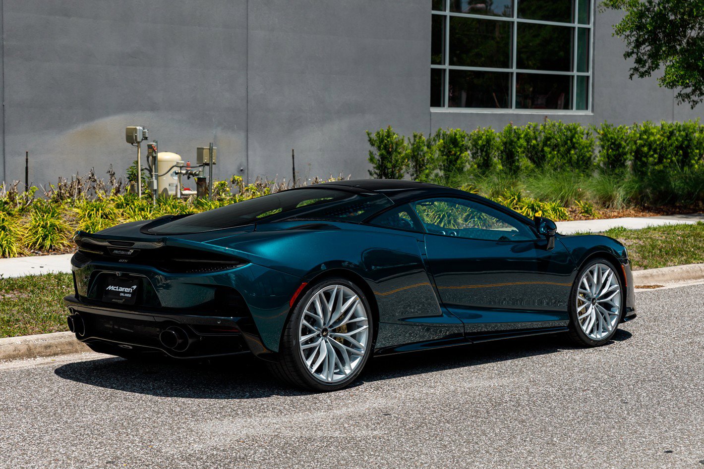 New 2026 McLaren GTS RWD image 4