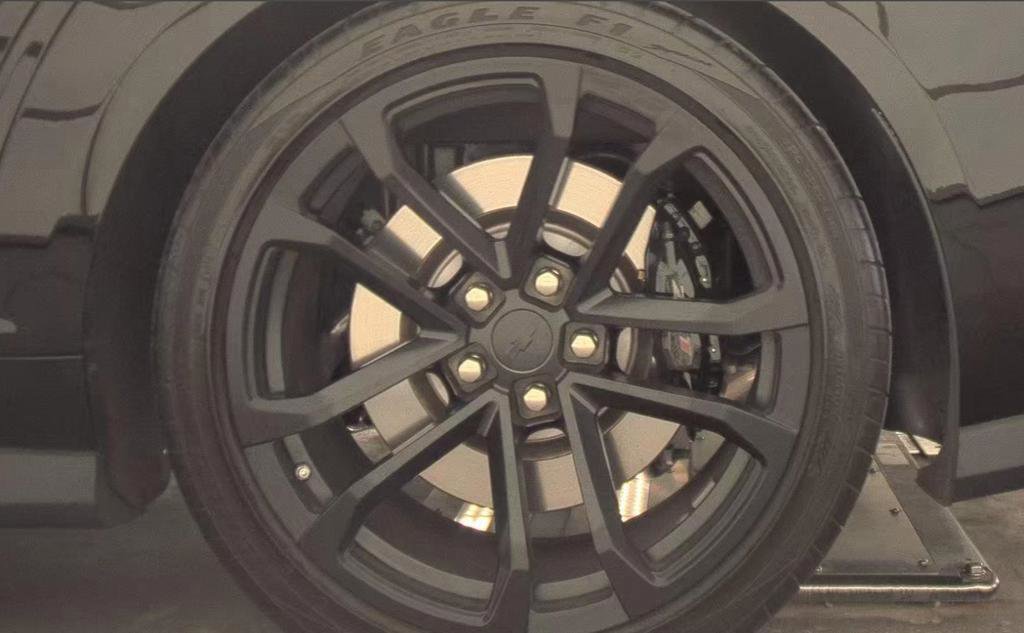 Used 2013 Chevrolet Camaro ZL1 RWD image 12