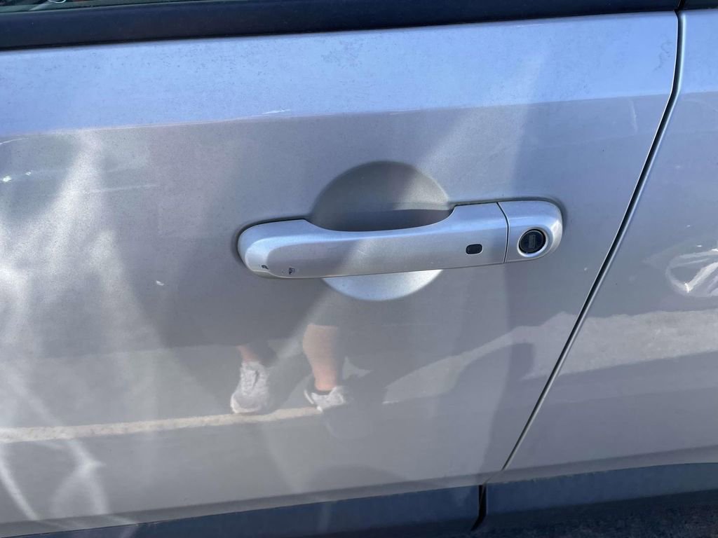 Used 2017 Jeep Renegade Latitude image 23