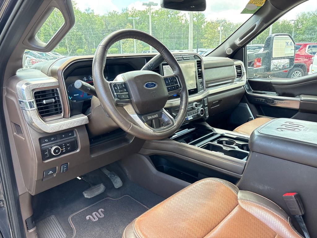 Used 2023 Ford F250 King Ranch w/ FX4 Off-Road Package AWD/4WD image 6