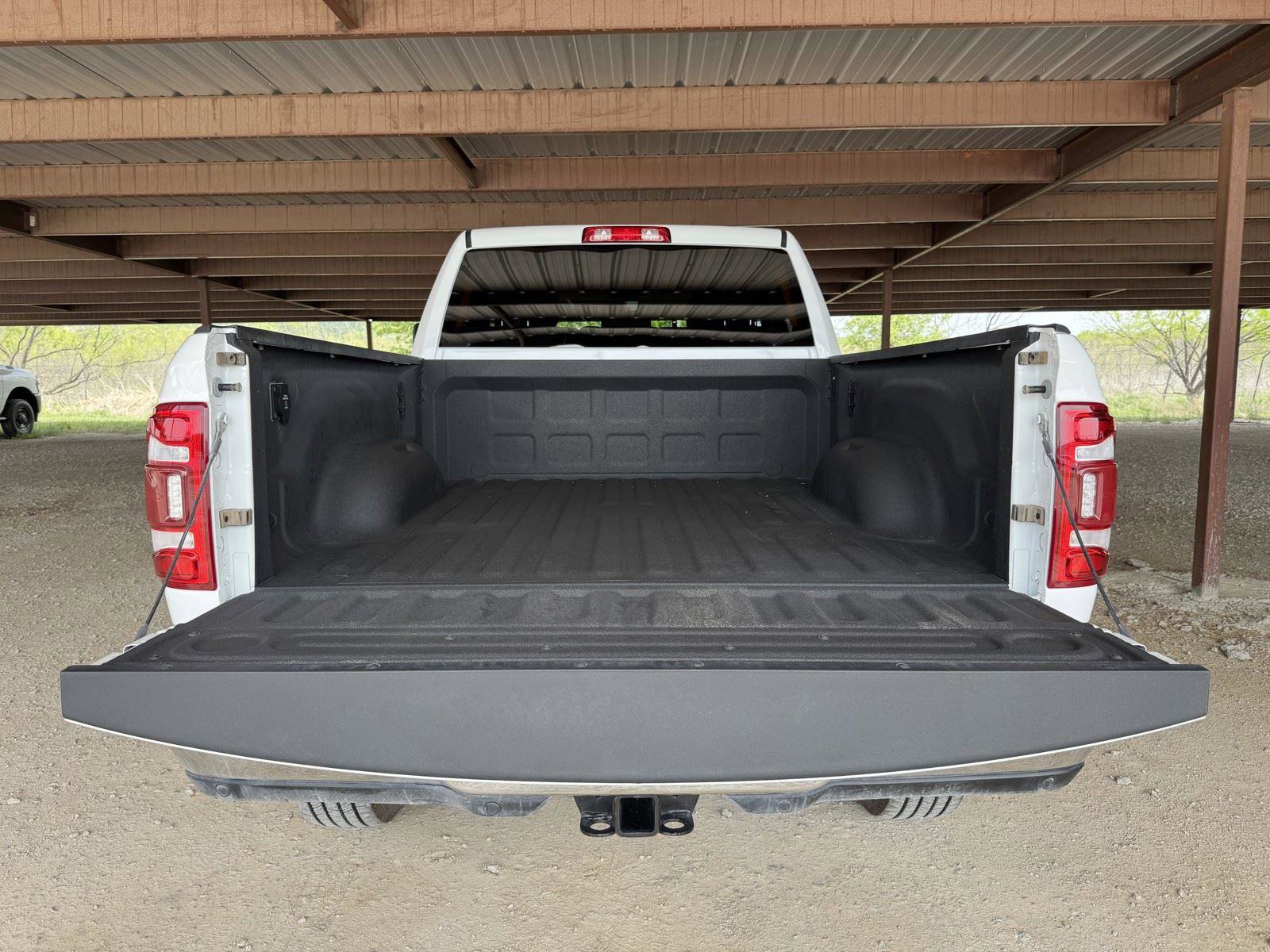 Used 2024 RAM 2500 Big Horn w/ Protection Group image 32