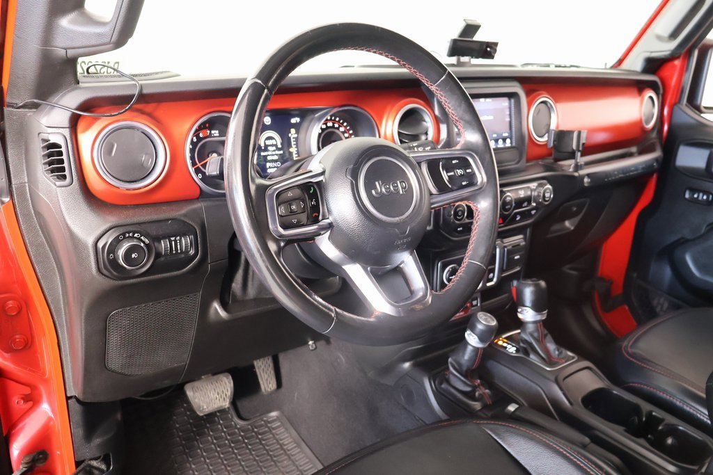 Used 2018 Jeep Wrangler Rubicon image 2