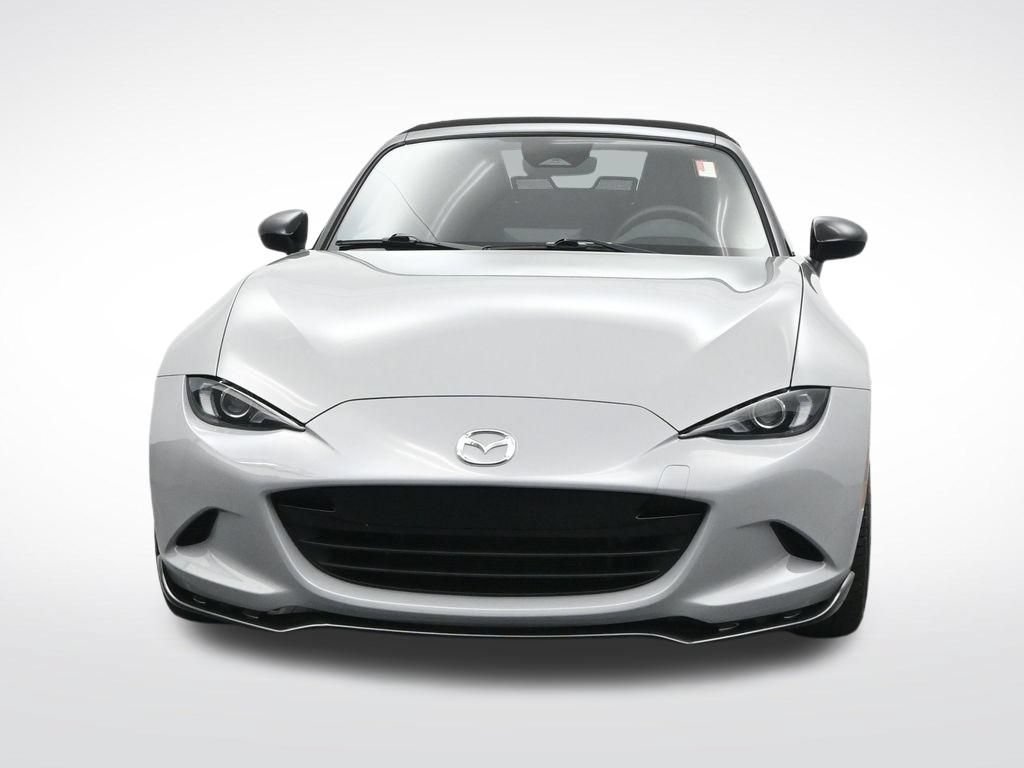 Used 2025 MAZDA MX-5 Miata Club RWD image 2