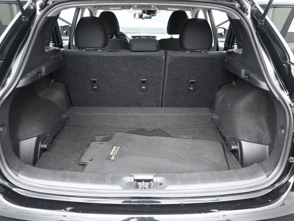 Used 2021 Nissan Rogue Sport S FWD image 18