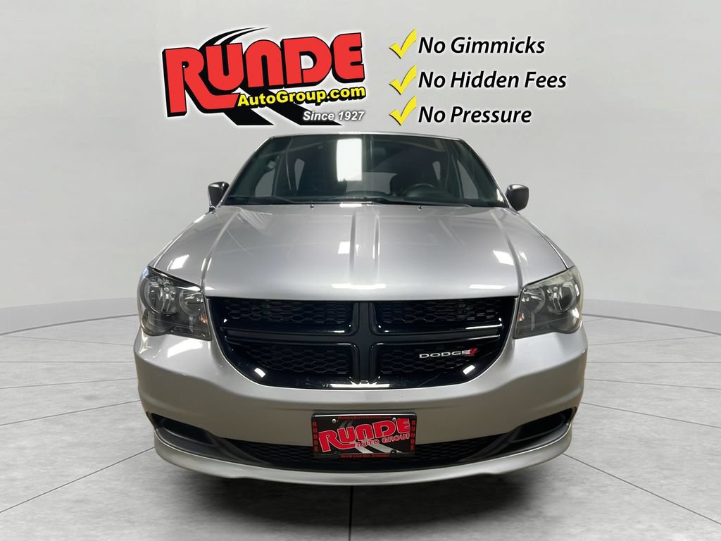 Used 2015 Dodge Grand Caravan SE w/ Quick Order Package 29E SE FWD image 4