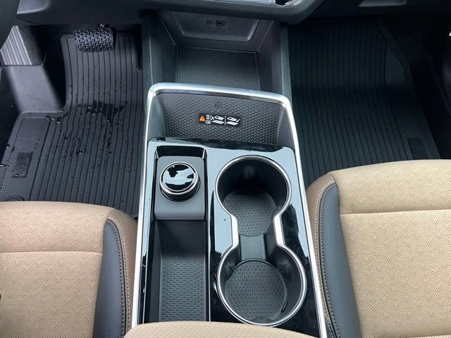 New 2026 Chevrolet Equinox ACTIV w/ Convenience Package III image 27