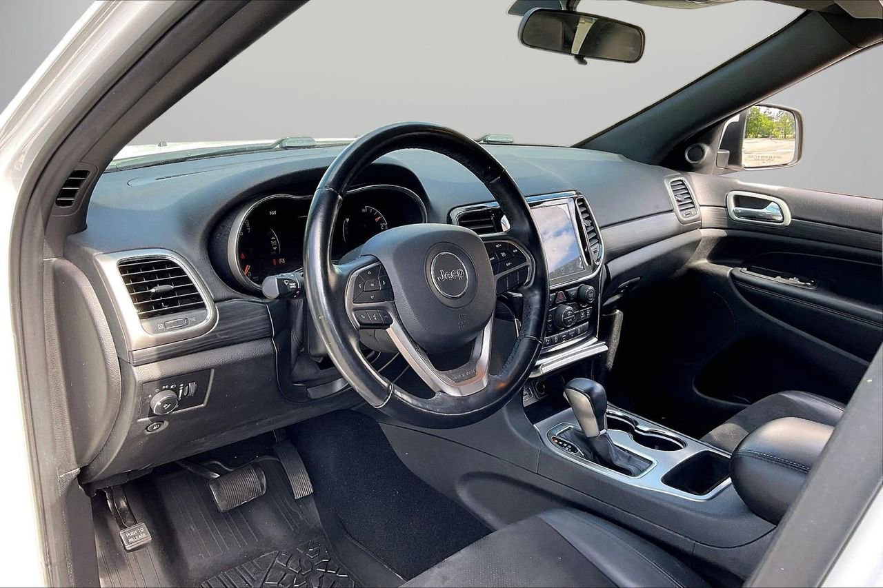 Certified 2021 Jeep Grand Cherokee Laredo X RWD image 20