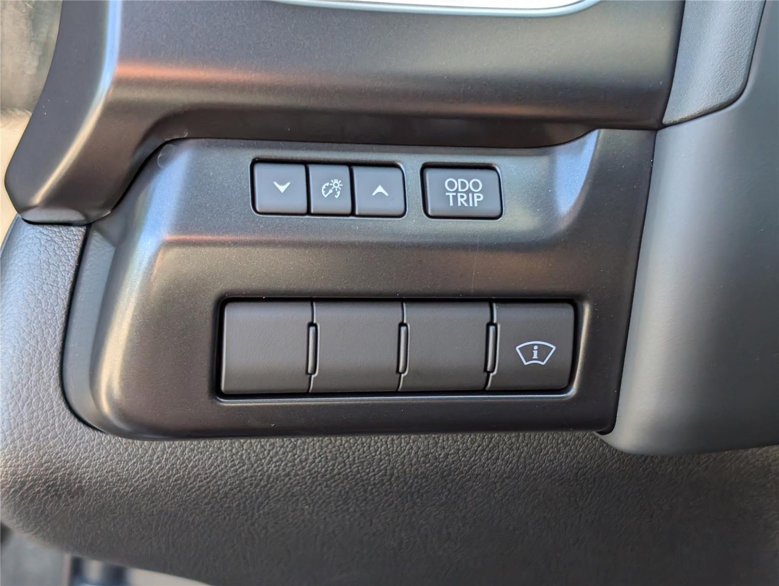 New 2026 Lexus UX 300h AWD image 17