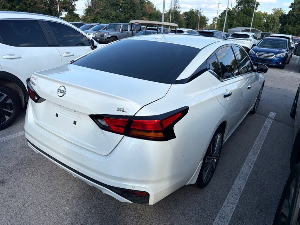 Used 2024 Nissan Altima 2.5 SL FWD image 4