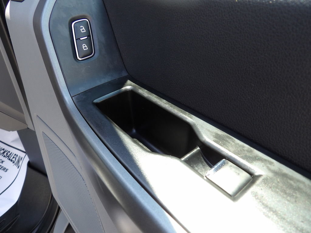 Used 2025 Ford F350 XLT AWD/4WD image 40