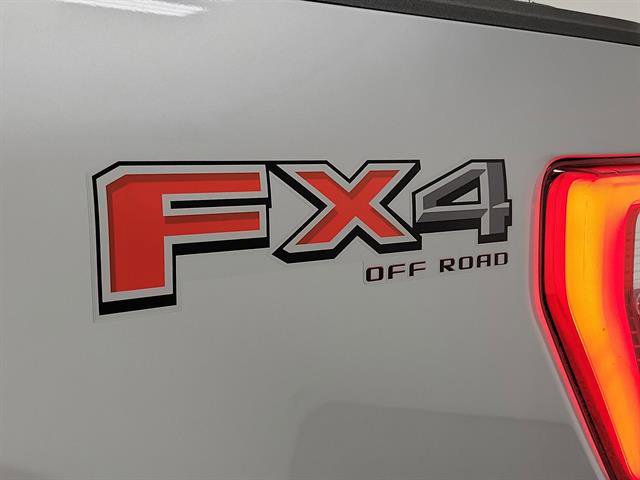 Used 2022 Ford F150 Lariat w/ Max Trailer Tow Package AWD/4WD image 7