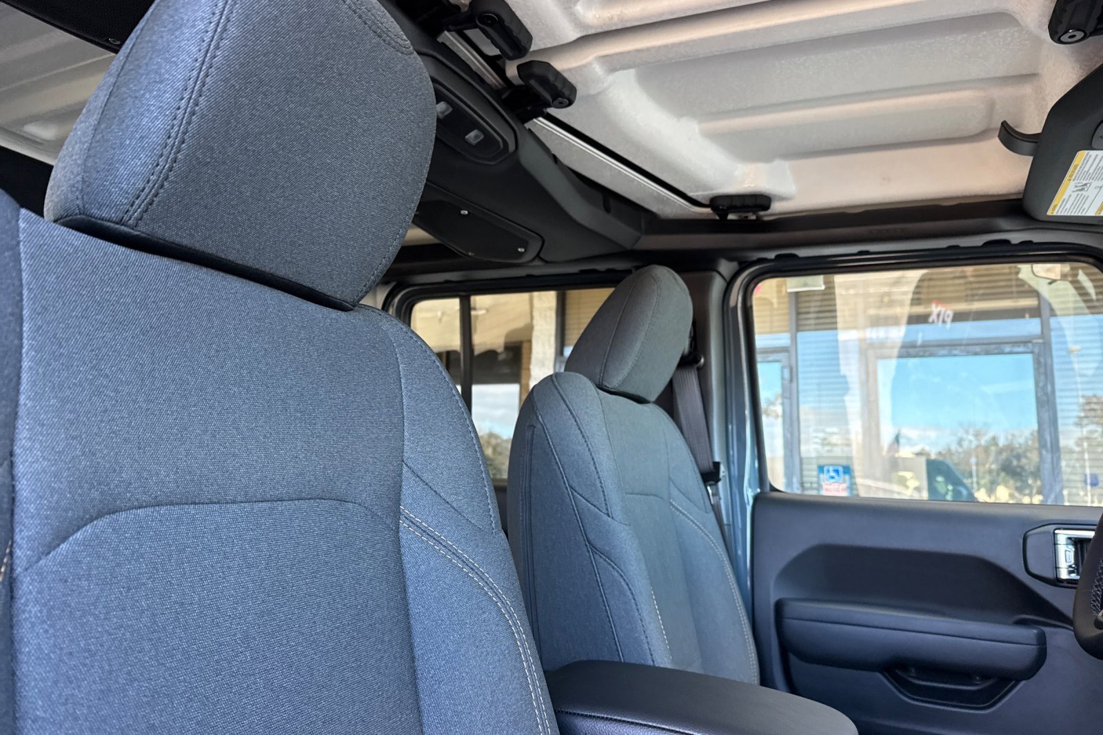 New 2026 Jeep Gladiator Sport image 15