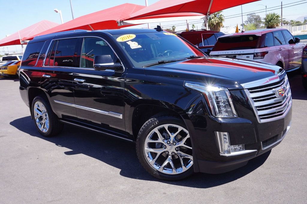 Used 2016 Cadillac Escalade Platinum image 2