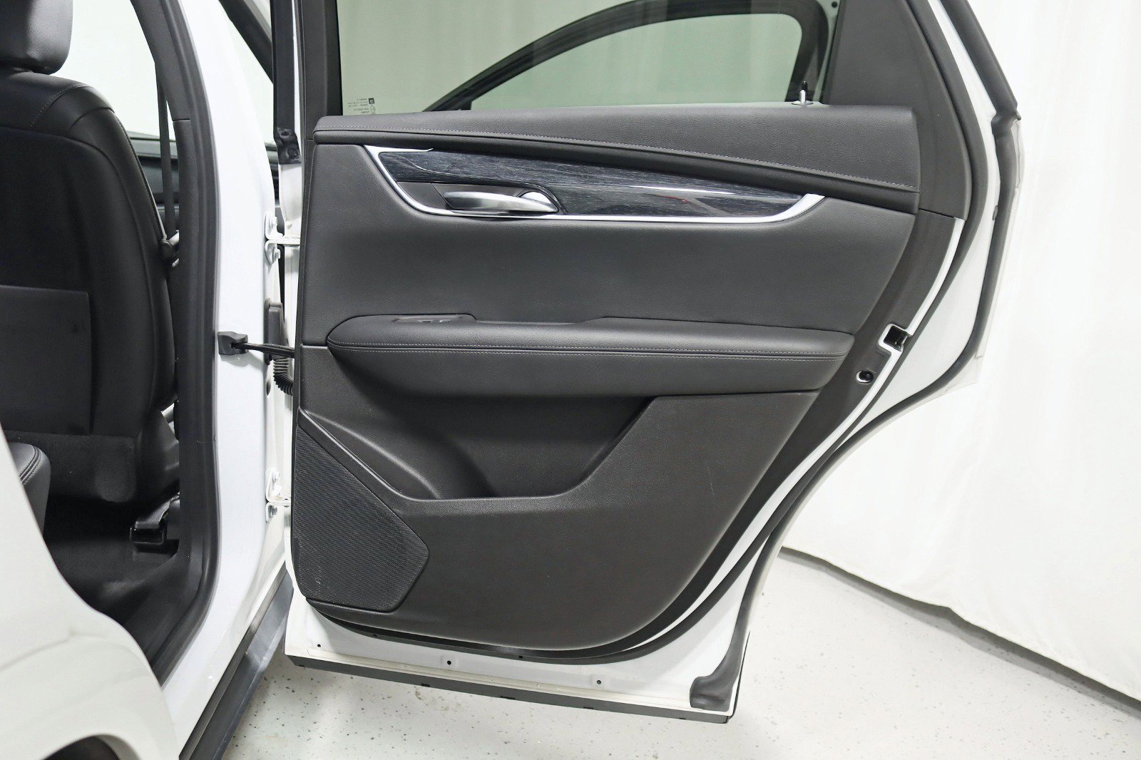 Used 2021 Cadillac XT5 Premium Luxury image 34