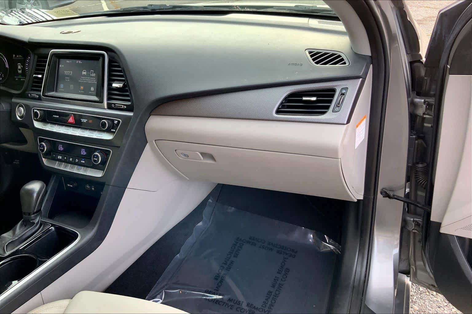 Used 2018 Hyundai Sonata SE FWD image 18