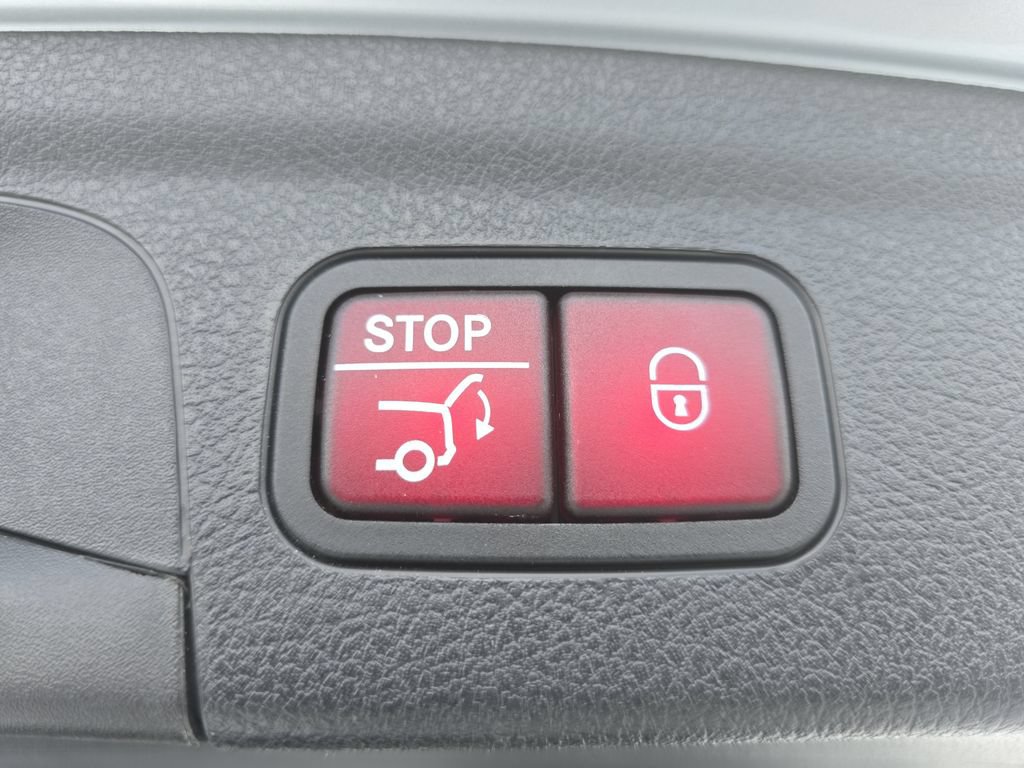 Used 2024 Mercedes-Benz GLE 450 4MATIC image 24