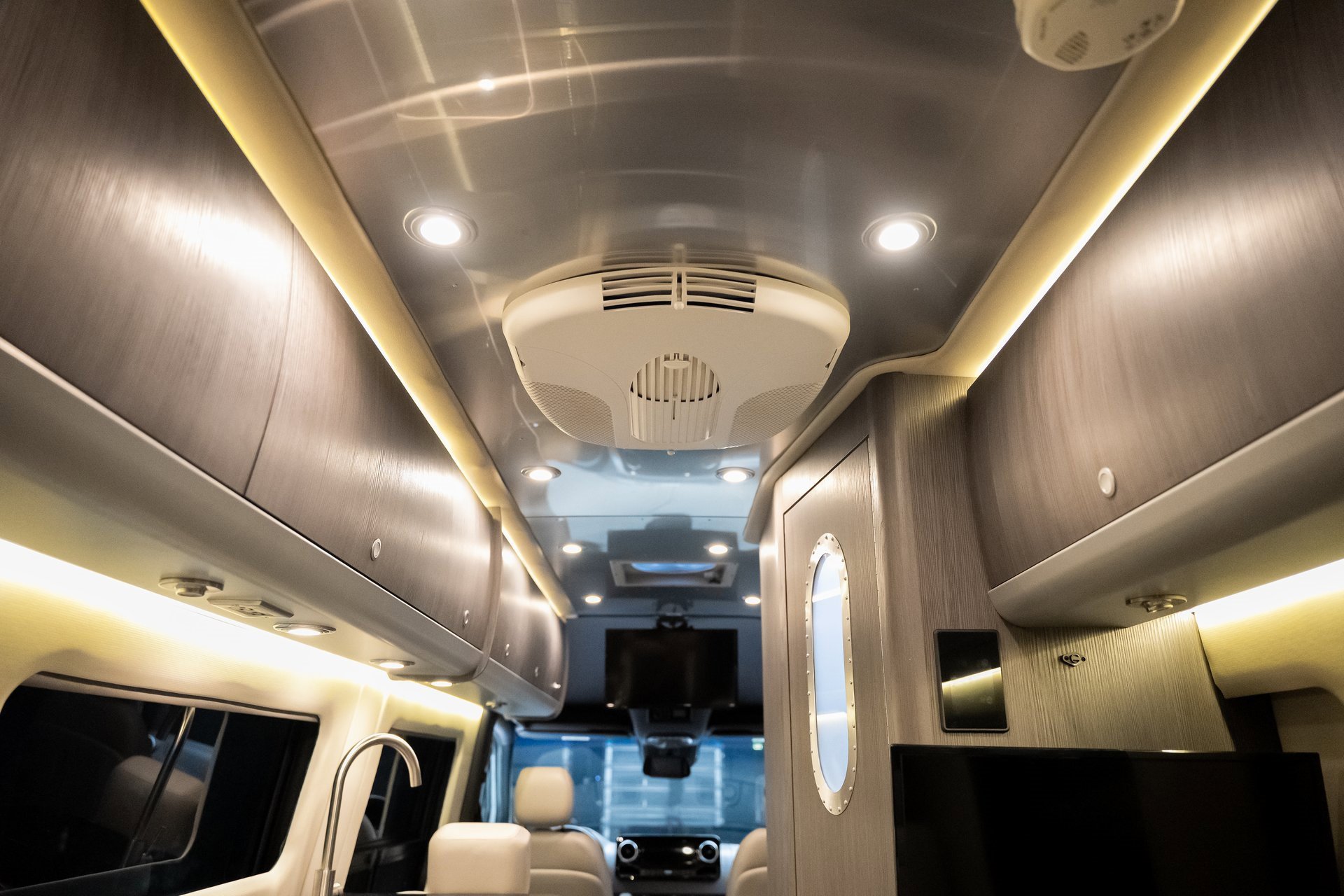 Used 2021 Mercedes-Benz Sprinter 3500 image 82