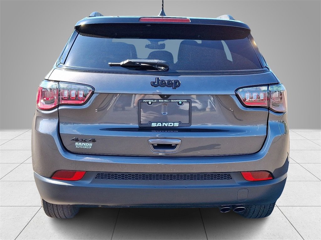 Certified 2022 Jeep Compass Altitude image 5