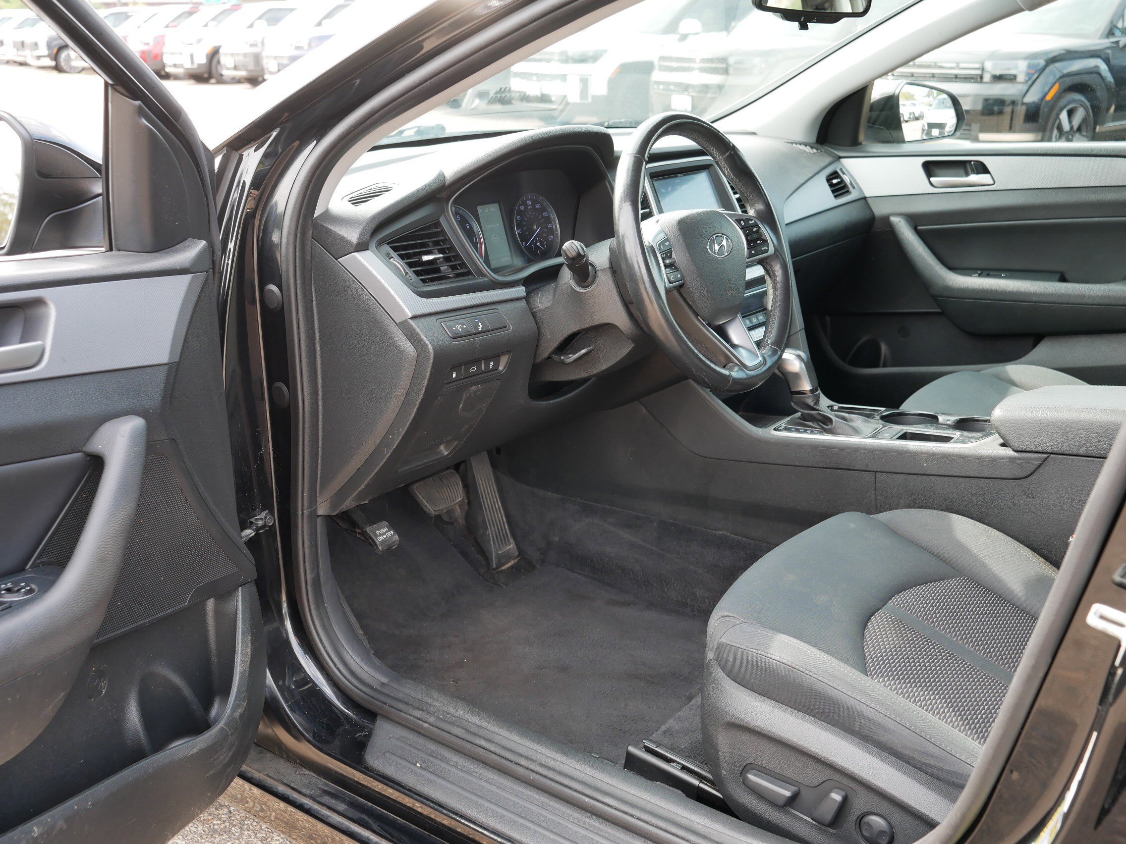 Used 2019 Hyundai Sonata SEL image 11