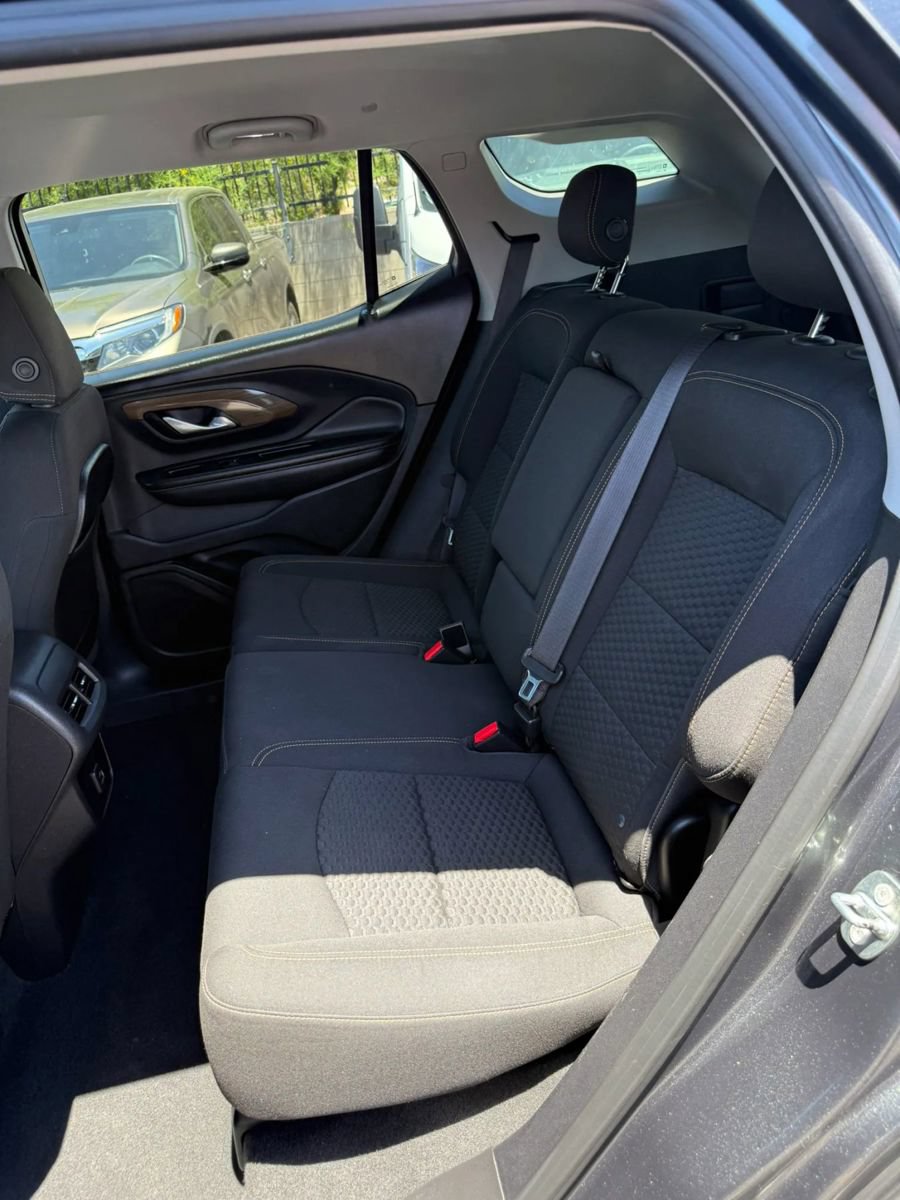 Used 2019 GMC Terrain SLE w/ Driver Convenience Package FWD image 13