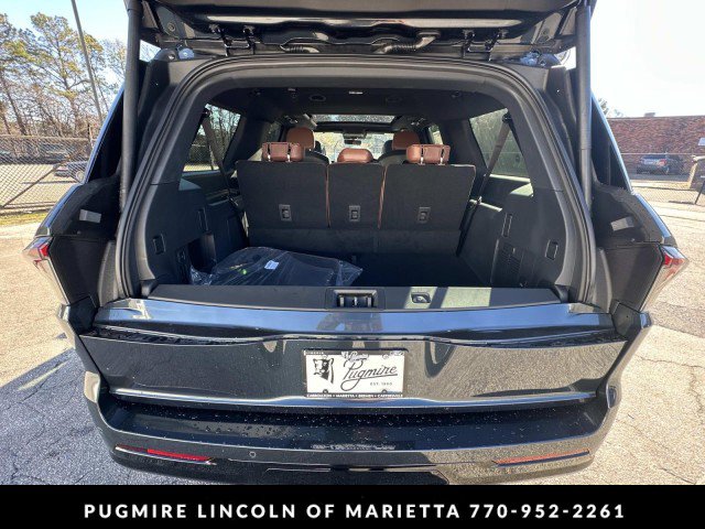 New 2026 Lincoln Navigator L Reserve image 19