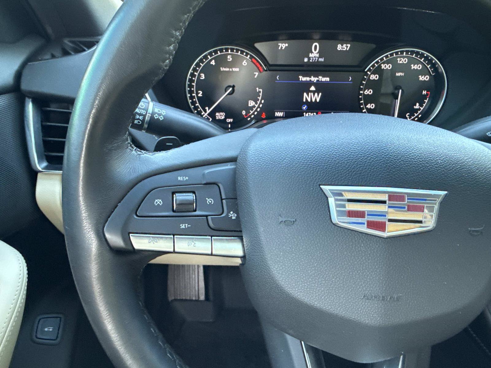 Used 2023 Cadillac CT5 Luxury RWD image 15