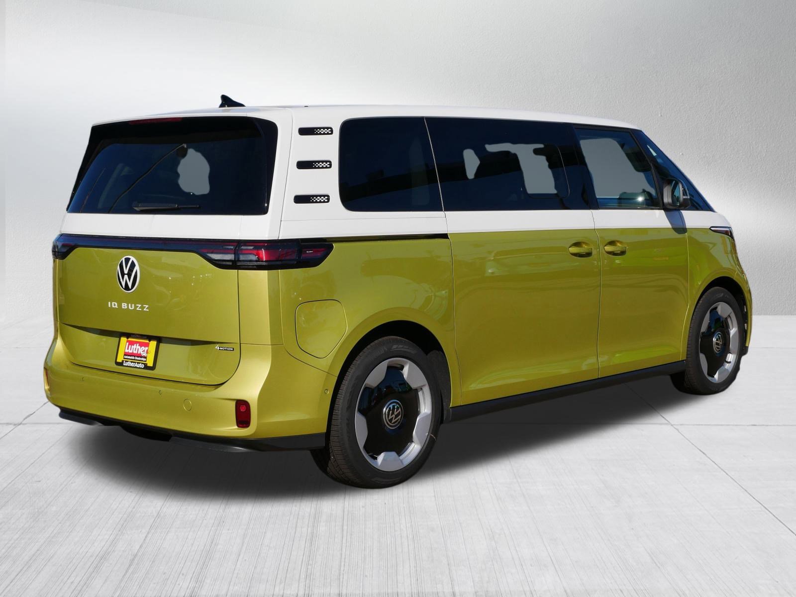 New 2025 Volkswagen ID. Buzz Pro S Plus image 3