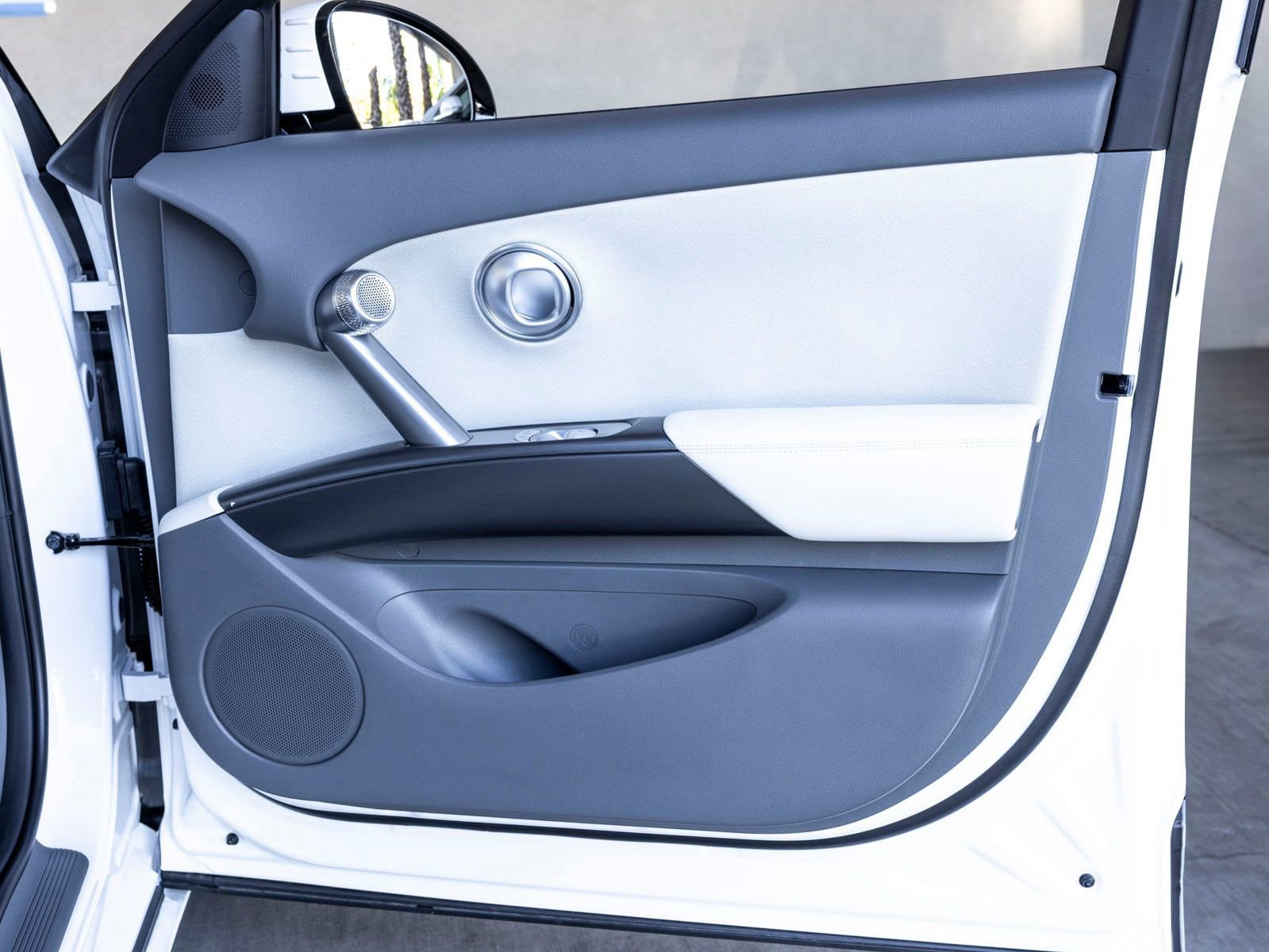 New 2026 Genesis GV60 AWD image 24