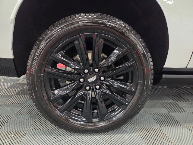 Used 2023 Cadillac Escalade ESV Sport Platinum w/ LPO, ONYX Package image 92