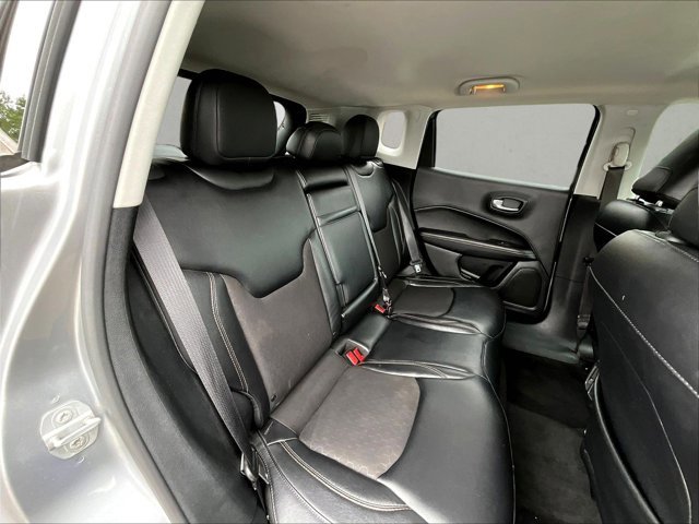Used 2017 Jeep Compass Latitude w/ Popular Equipment Group image 26