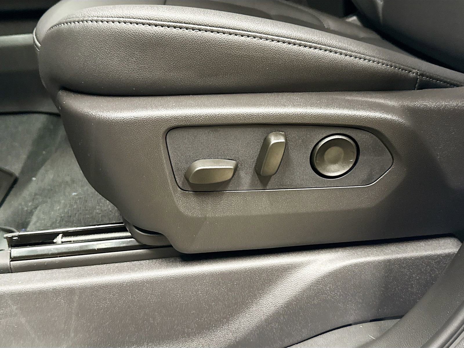 New 2026 Chevrolet Silverado 3500 LTZ w/ LTZ Plus Package image 25