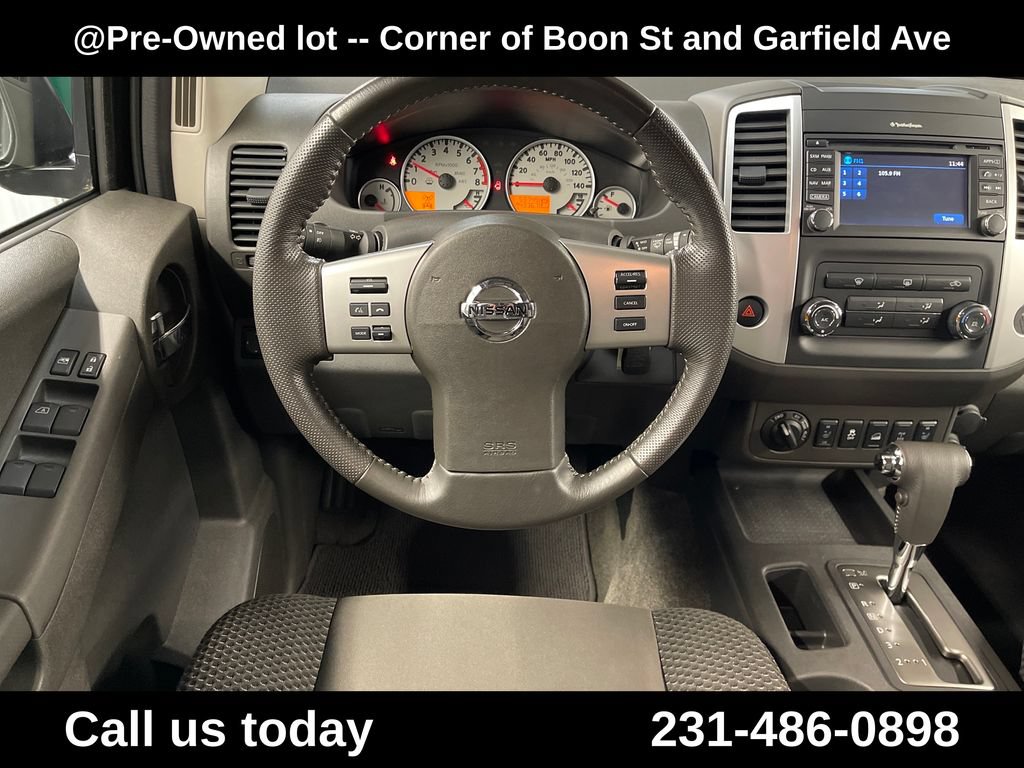 Used 2015 Nissan Xterra PRO-4X AWD/4WD image 17