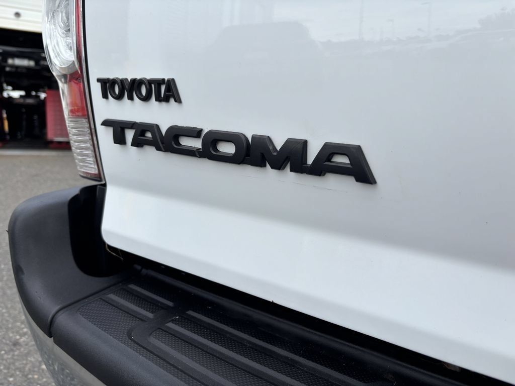 Used 2014 Toyota Tacoma PreRunner w/ SR5 Package RWD image 10