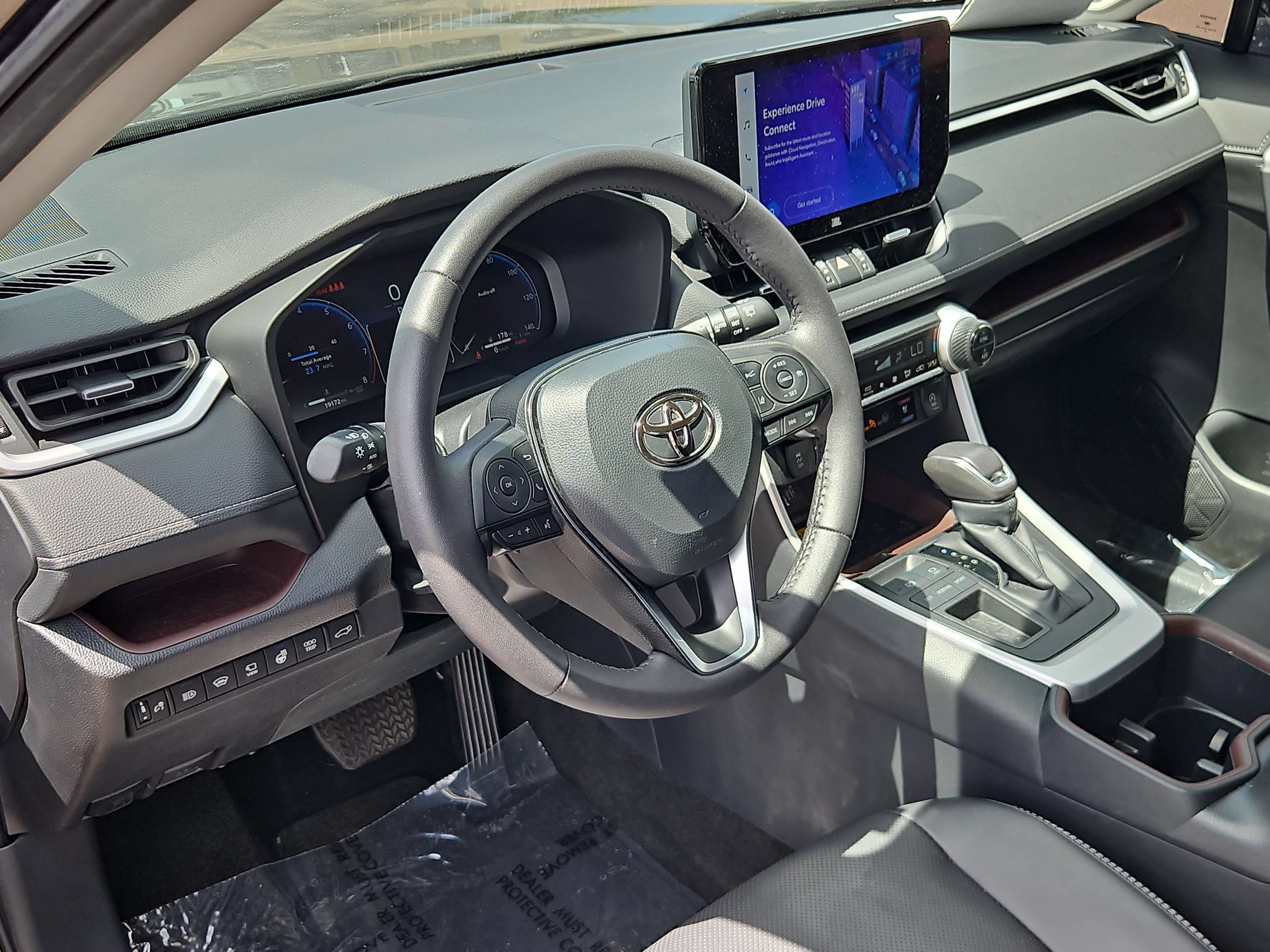 Used 2025 Toyota RAV4 Limited w/ Advanced Technology Package FWD image 13