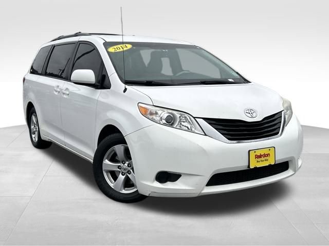 Used 2014 Toyota Sienna LE