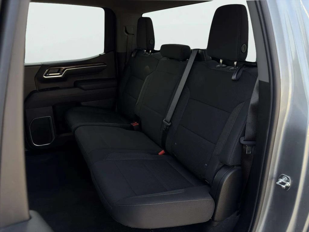 Used 2026 Chevrolet Silverado 1500 RST RWD image 9