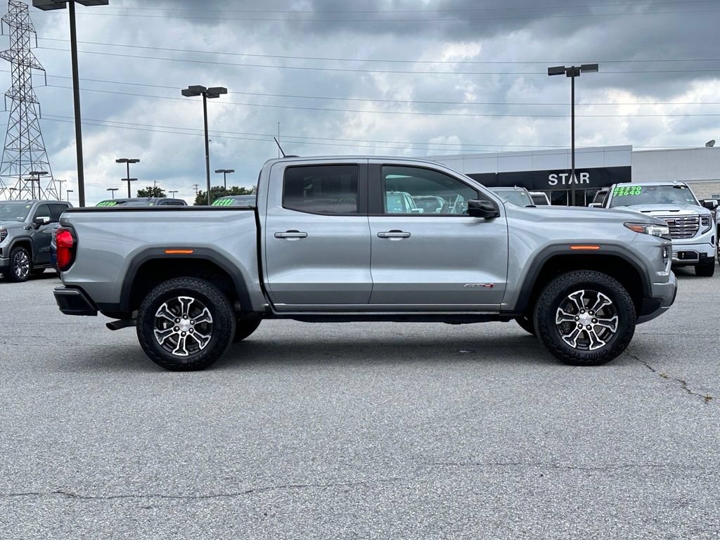 Used 2024 GMC Canyon AT4 w/ AT4 Premium Package AWD/4WD image 3