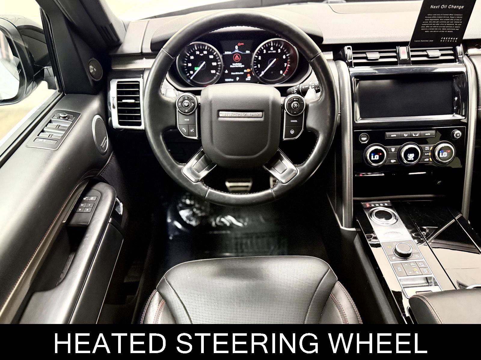Used 2017 Land Rover Discovery HSE AWD/4WD image 2