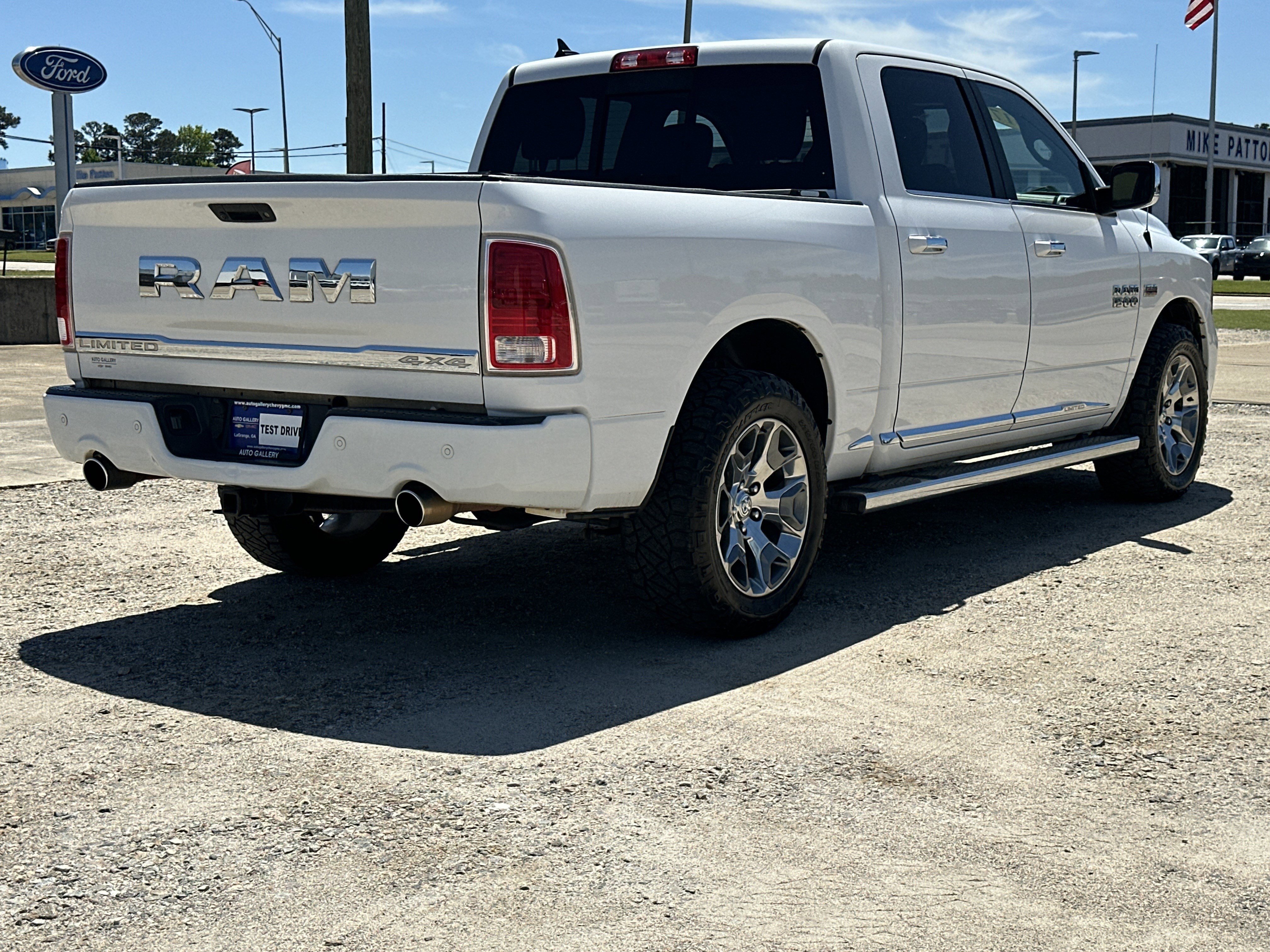 Used 2017 RAM 1500 Limited AWD/4WD image 6