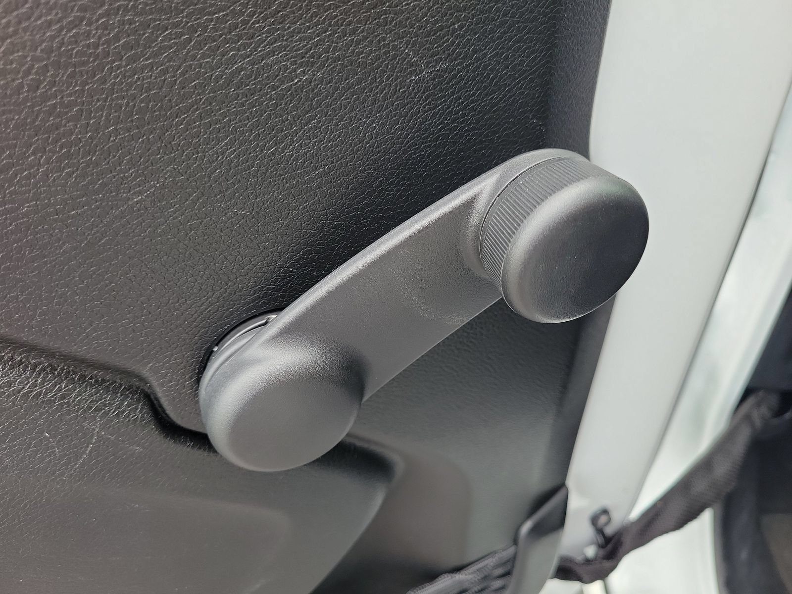 Used 2023 Jeep Wrangler Unlimited Sport AWD/4WD image 14