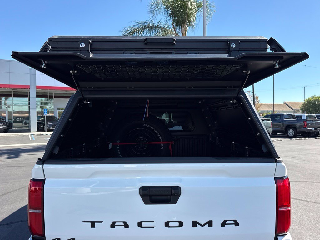 Used 2026 Toyota Tacoma TRD Off-Road w/ TRD Off Road Upgrade Package AWD/4WD image 37