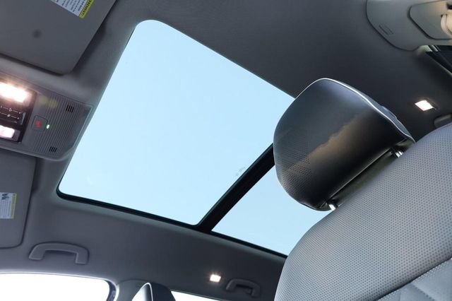 New 2026 Volkswagen Atlas SEL Premium R-Line image 9