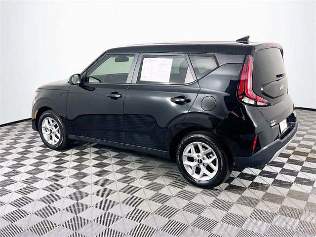 Used 2024 Kia Soul LX w/ Option Group 015 image 6