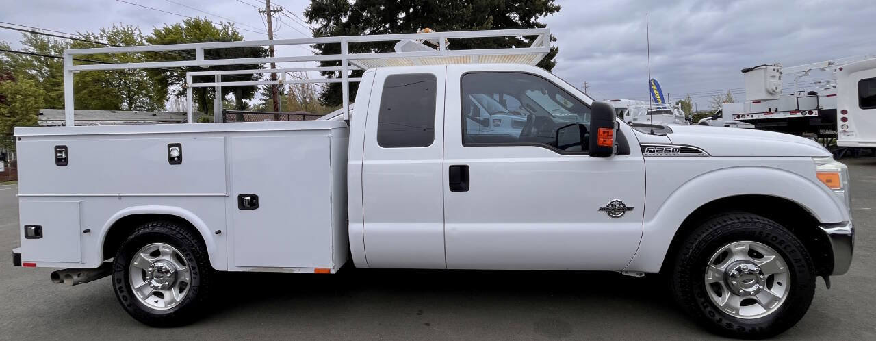 Used 2015 Ford F250 XLT image 1