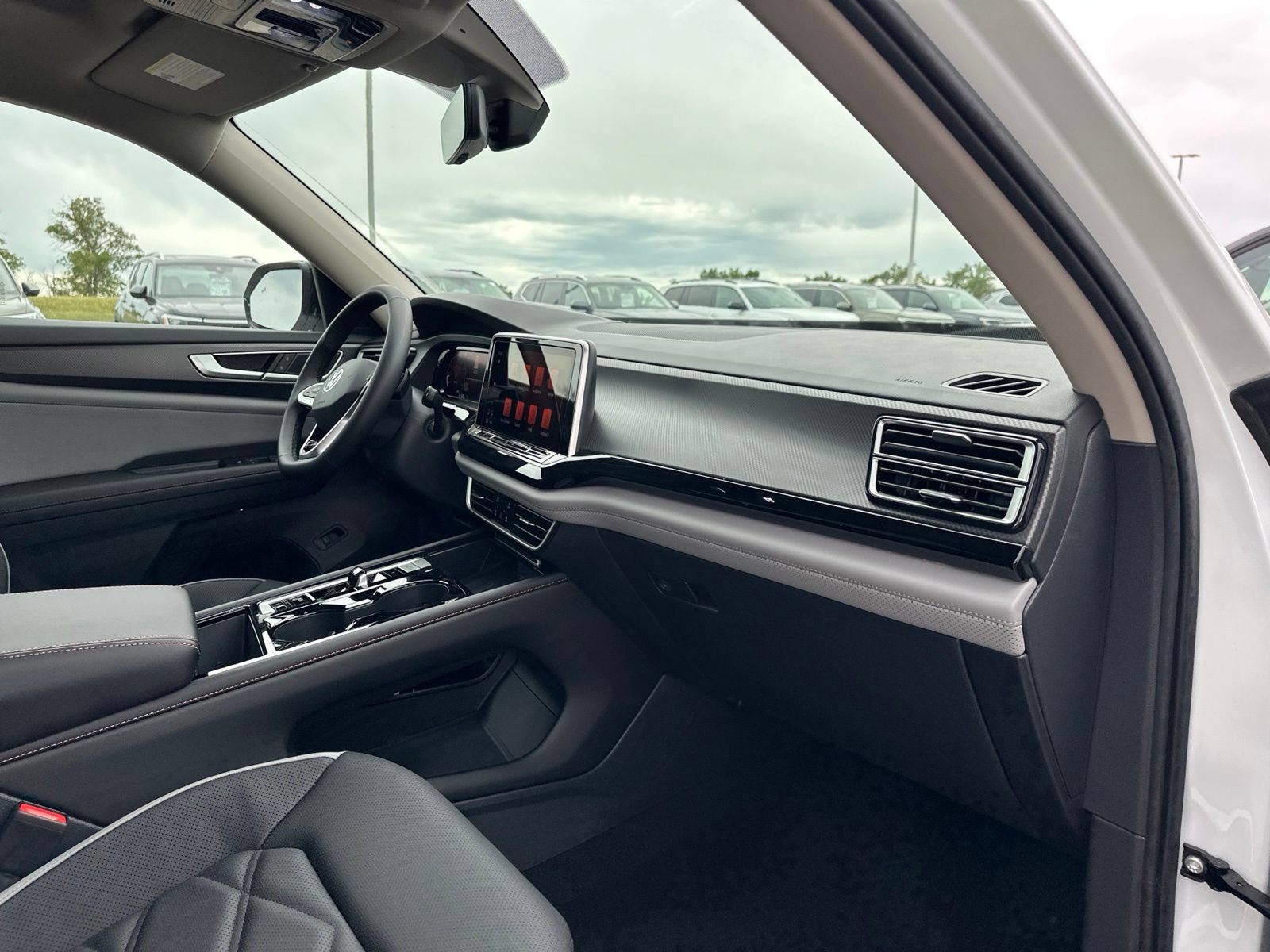 New 2026 Volkswagen Atlas Peak Edition AWD/4WD image 43