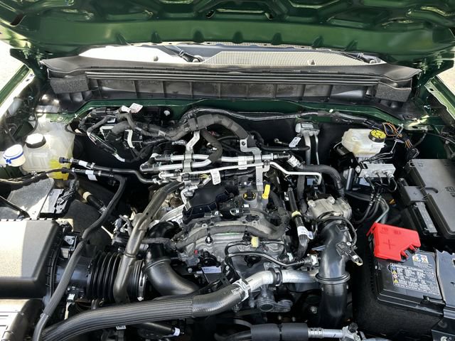 Used 2025 Ford Bronco Badlands AWD/4WD image 19