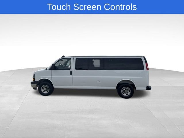 Used 2025 Chevrolet Express 3500 LT w/ LT Preferred Equipment Group RWD image 8