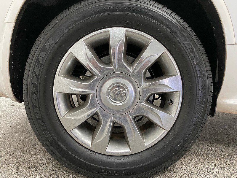 Used 2016 Buick Enclave Premium w/ Trailering Package image 25