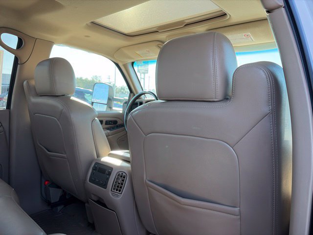 Used 2007 GMC Sierra 2500 SLT w/ Heavy-Duty Power Package RWD image 50